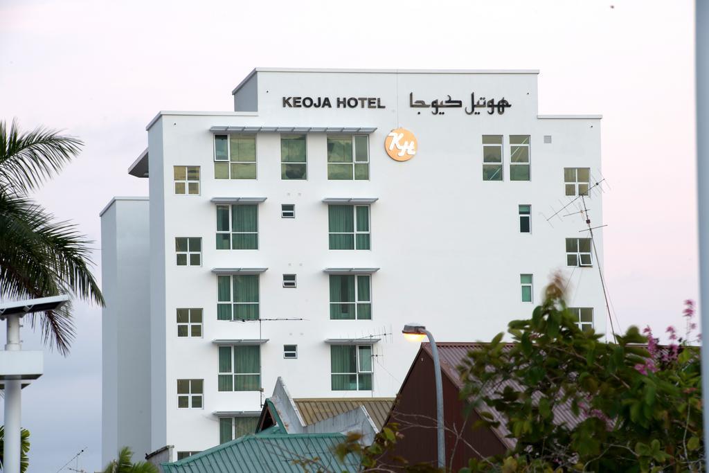 Keoja Hotel Kuala Belait Exterior foto